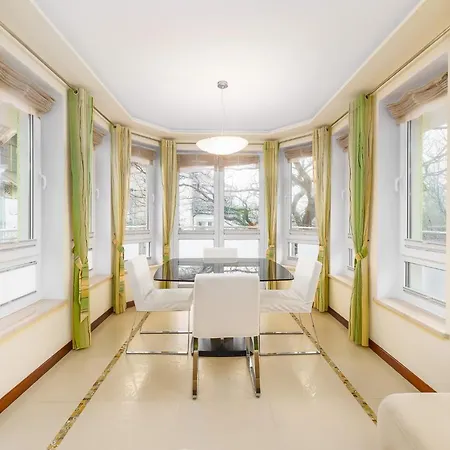 Seaside With Parking & Ac - 150 M To The By Renters * Misdroy